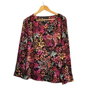 Investments Size XL Multicolor Floral Blouse with sleeves button